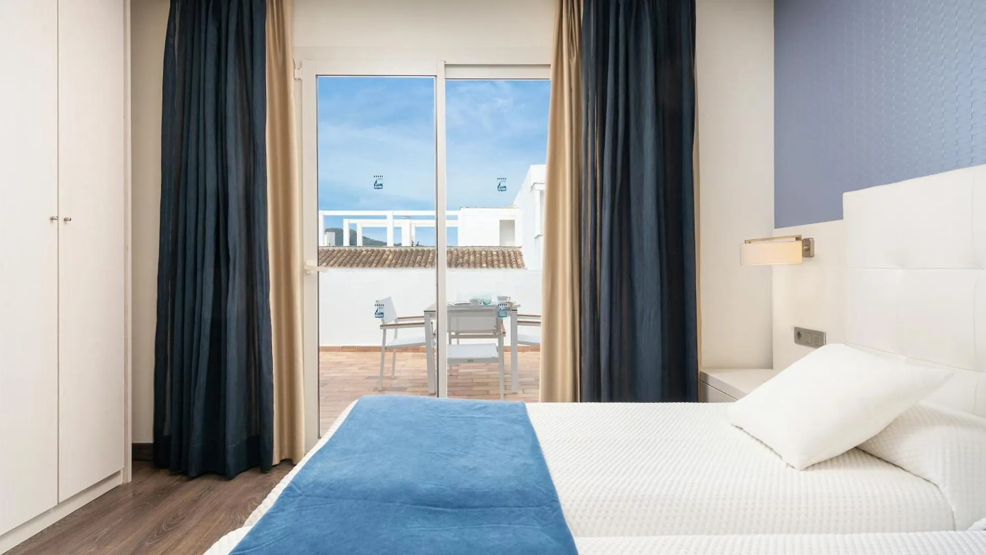 Hotel Cala Bona カラ・ボナ